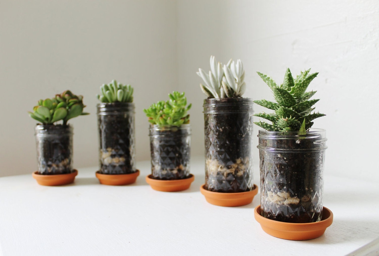 15 Clever Things to Do with Mason Jars: Easy DIY Ideas for 2025